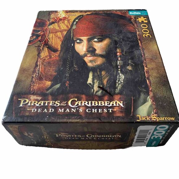 Pirates of the Caribbean "Dead Mans Chest" 300 PCS Puzzle Captain Jack 15x21.25” - Picture 2 of 6